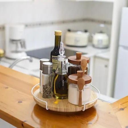 Mediterranean Dream By The Sea 파포스