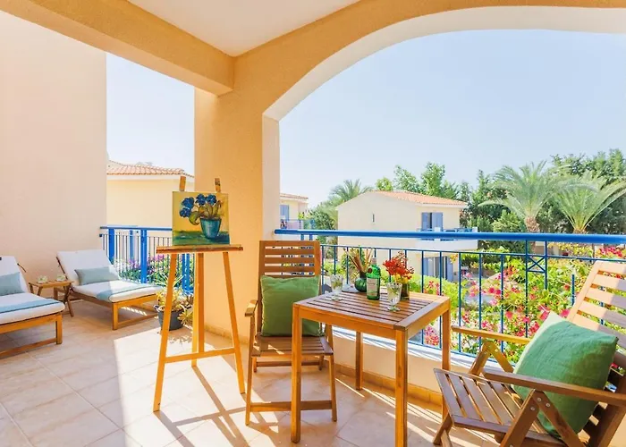 Apartment Mediterranean Dream By The Sea Paphos