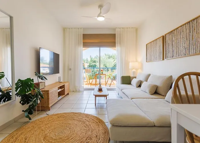 Mediterranean Dream By The Sea Apartment